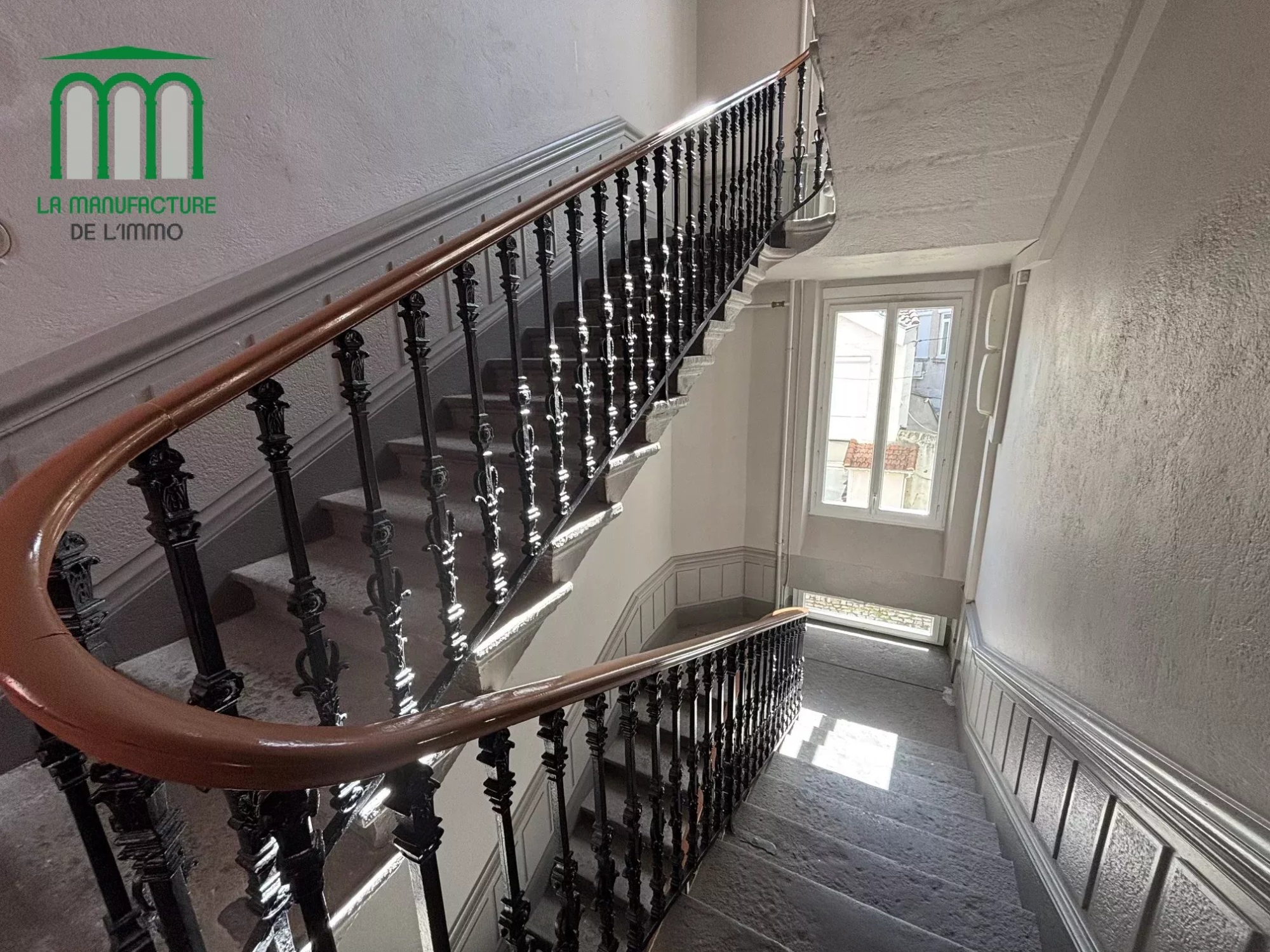 SAINT ETIENNE SECTEUR CITE DU DESIGN CARNOT – T4 de 82.47 m2 – 3 CHAMBRES + 2 GRENIERS + CAVE