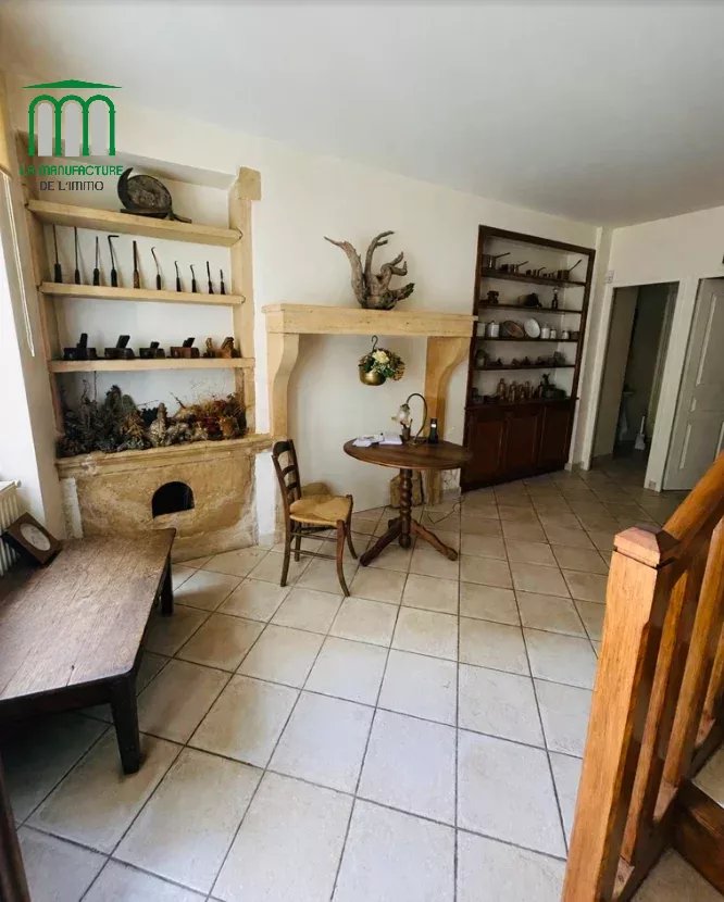 Superbe propriété en pierres dorées -5/6 chambres – piscine – Le Badier/ Letra