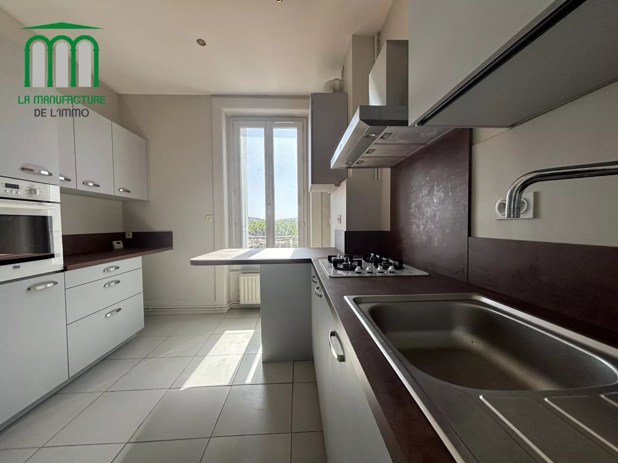 SAINT ETIENNE SECTEUR CITE DU DESIGN CARNOT – T4 de 82.47 m2 – 3 CHAMBRES + 2 GRENIERS + CAVE