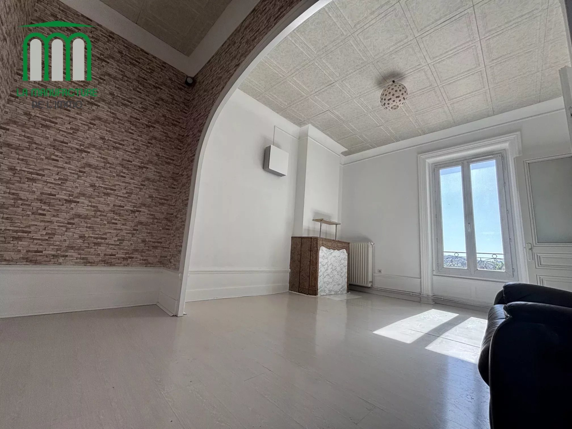 SAINT ETIENNE SECTEUR CITE DU DESIGN CARNOT – T4 de 82.47 m2 – 3 CHAMBRES + 2 GRENIERS + CAVE