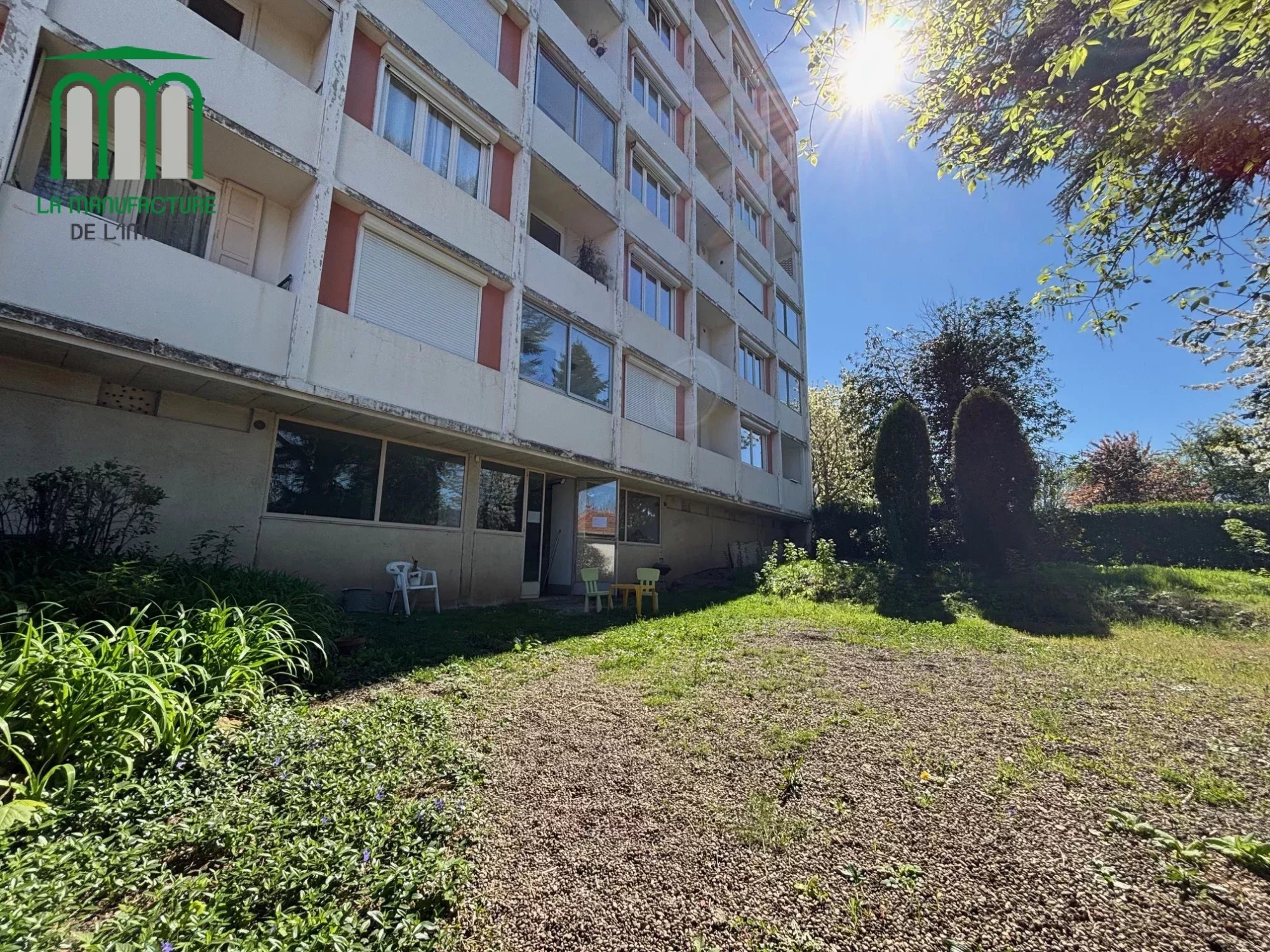SAINT ETIENNE VIVARAIZE FAURIEL – APPARTEMENT T3 TRAVERSANT DE 56.08m2 + CAVE