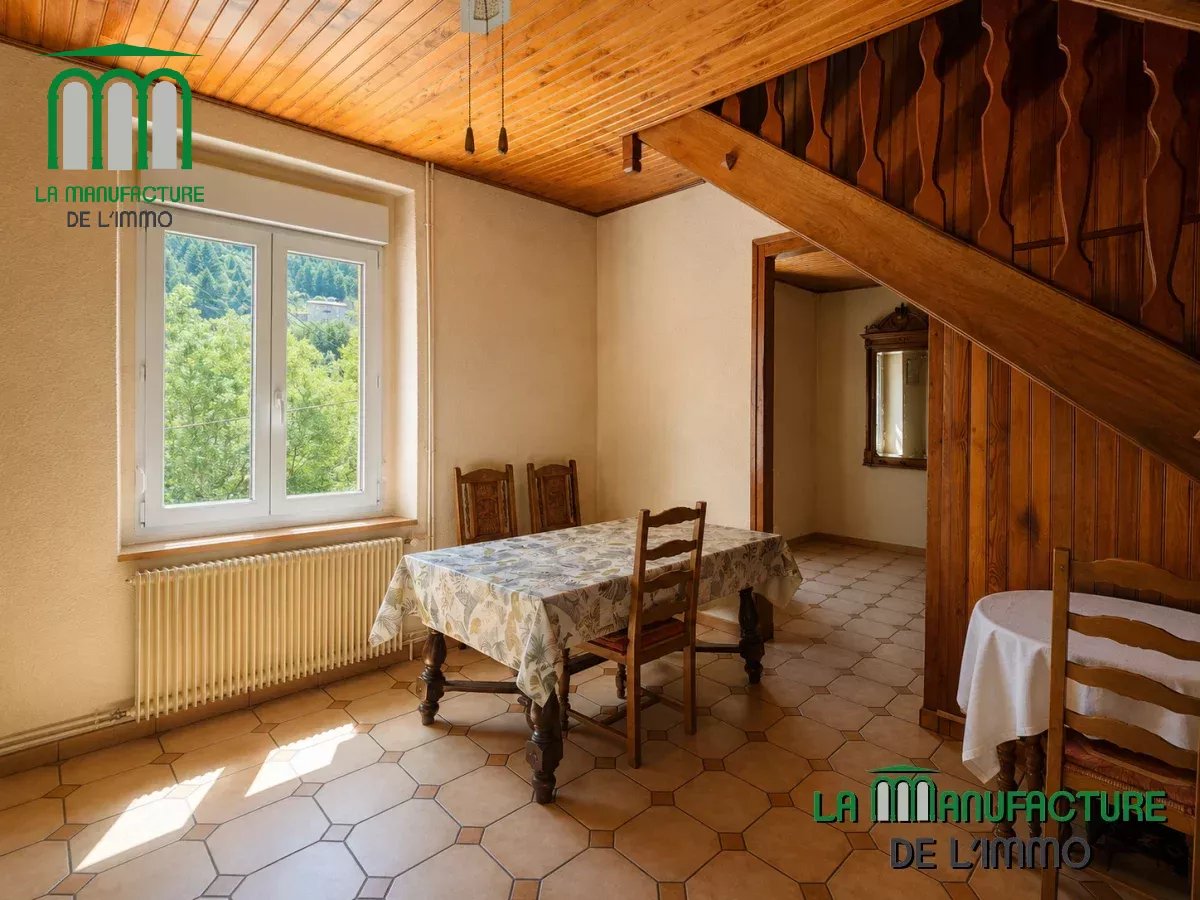 Saint-Étienne – maison familiale sur 3 niveaux avec d’excellente performance énergétique