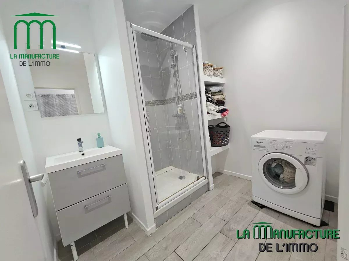 F3 traversant de 69 m² belle piece de vie de 34 m²