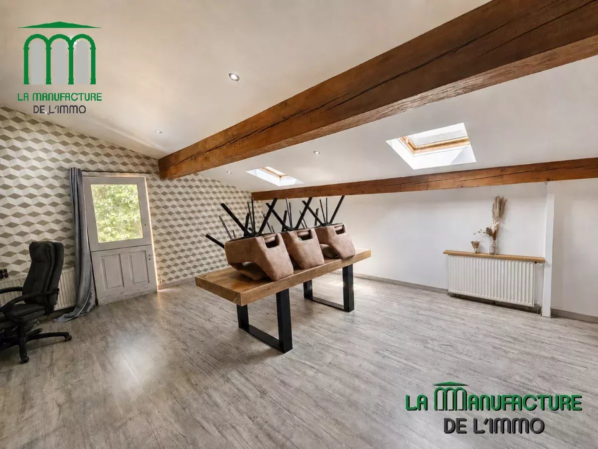 Maison individuelle 164 m² + piscine, grand garage et terrasse / La Ricamarie / Idéal famille ou artisan