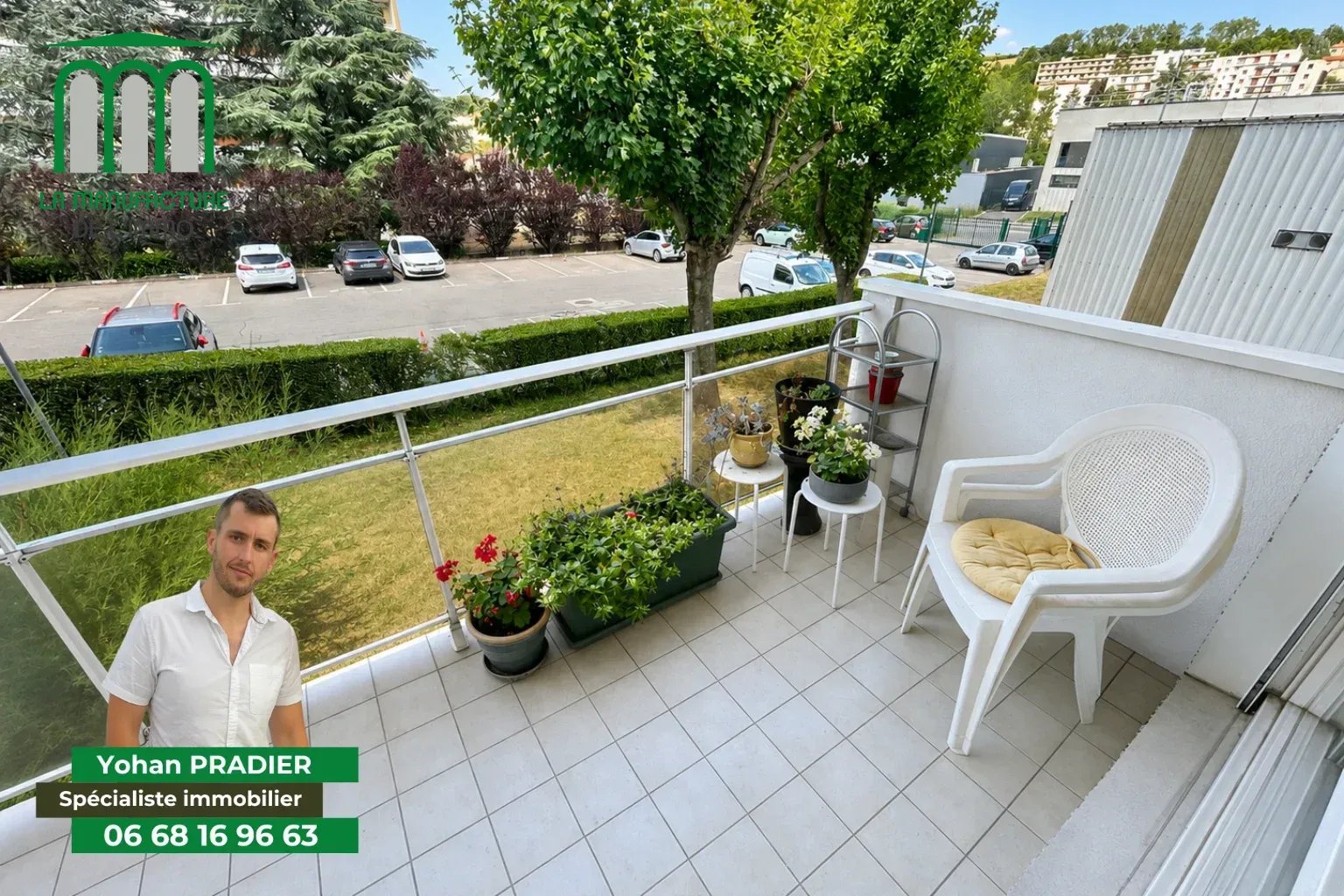 Appartement F4 avec balcon, place de parking et cave