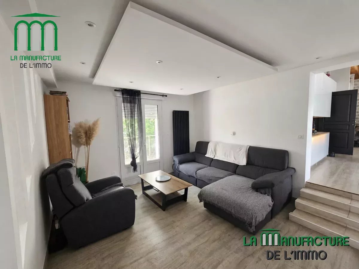 Maison individuelle 164 m² + piscine, grand garage et terrasse / La Ricamarie / Idéal famille ou artisan