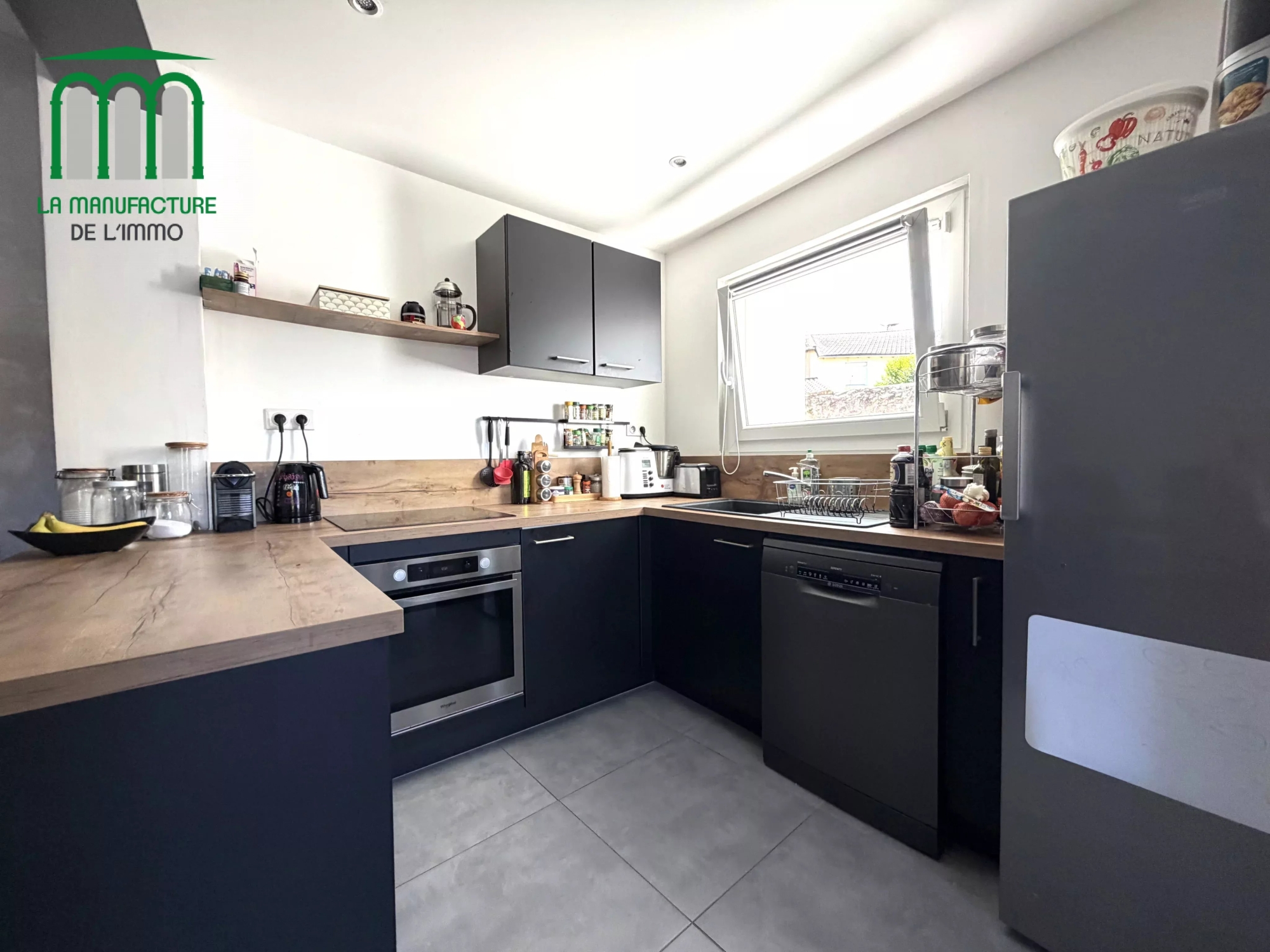 Maison de ville de 82 m² avec terrasse et jardin de 126 m² / le chambon-feugerolles-secteur Gaffard.