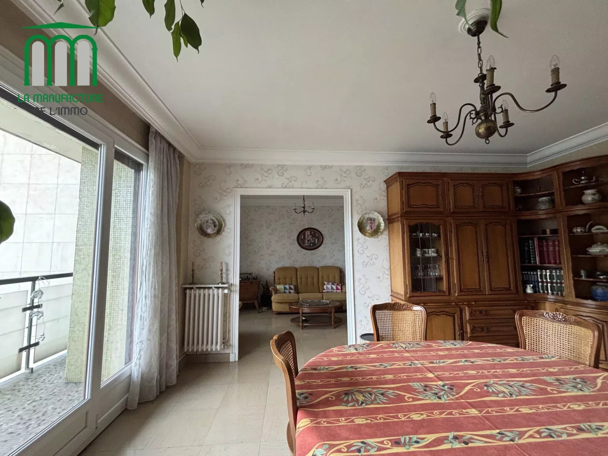 SAINT ETIENNE COURS GUSTAVE NADAUD – PROCHE Chavanelle – APPARTEMENT T4 91,03m2 AVEC 2 GRANDS BALCONS ET CAVE