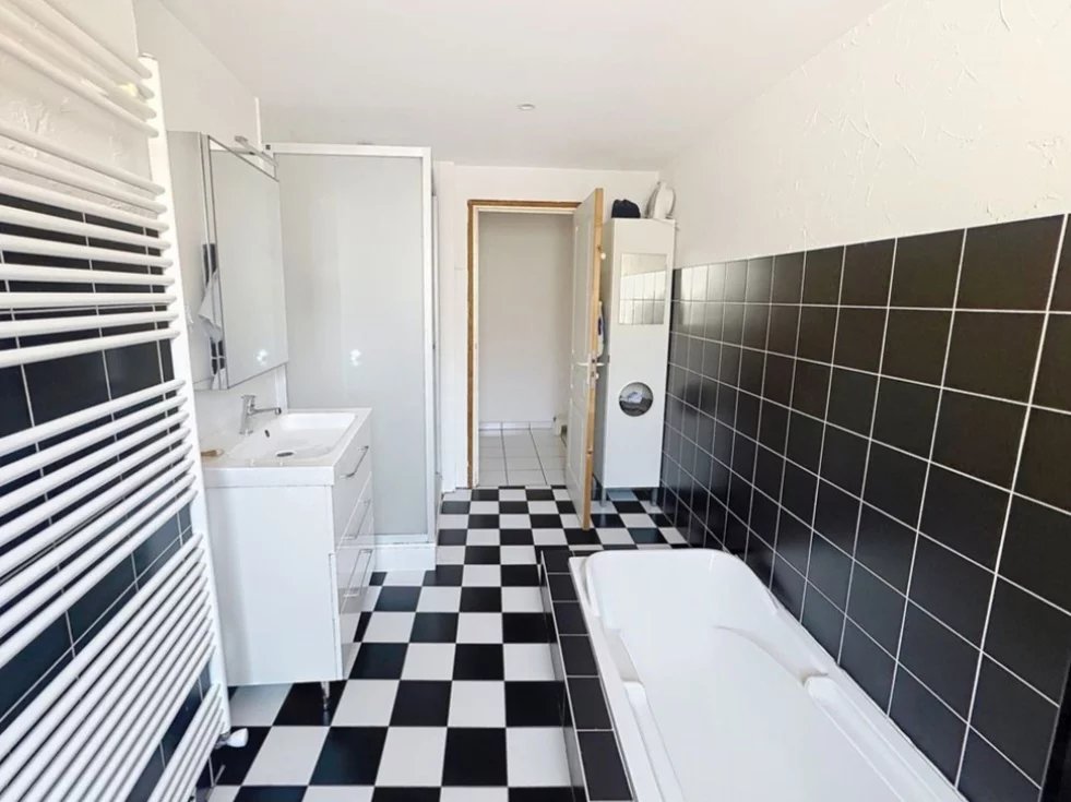 Appartement T3 – 91.04 M² – Crêt-de-Roch/Carnot