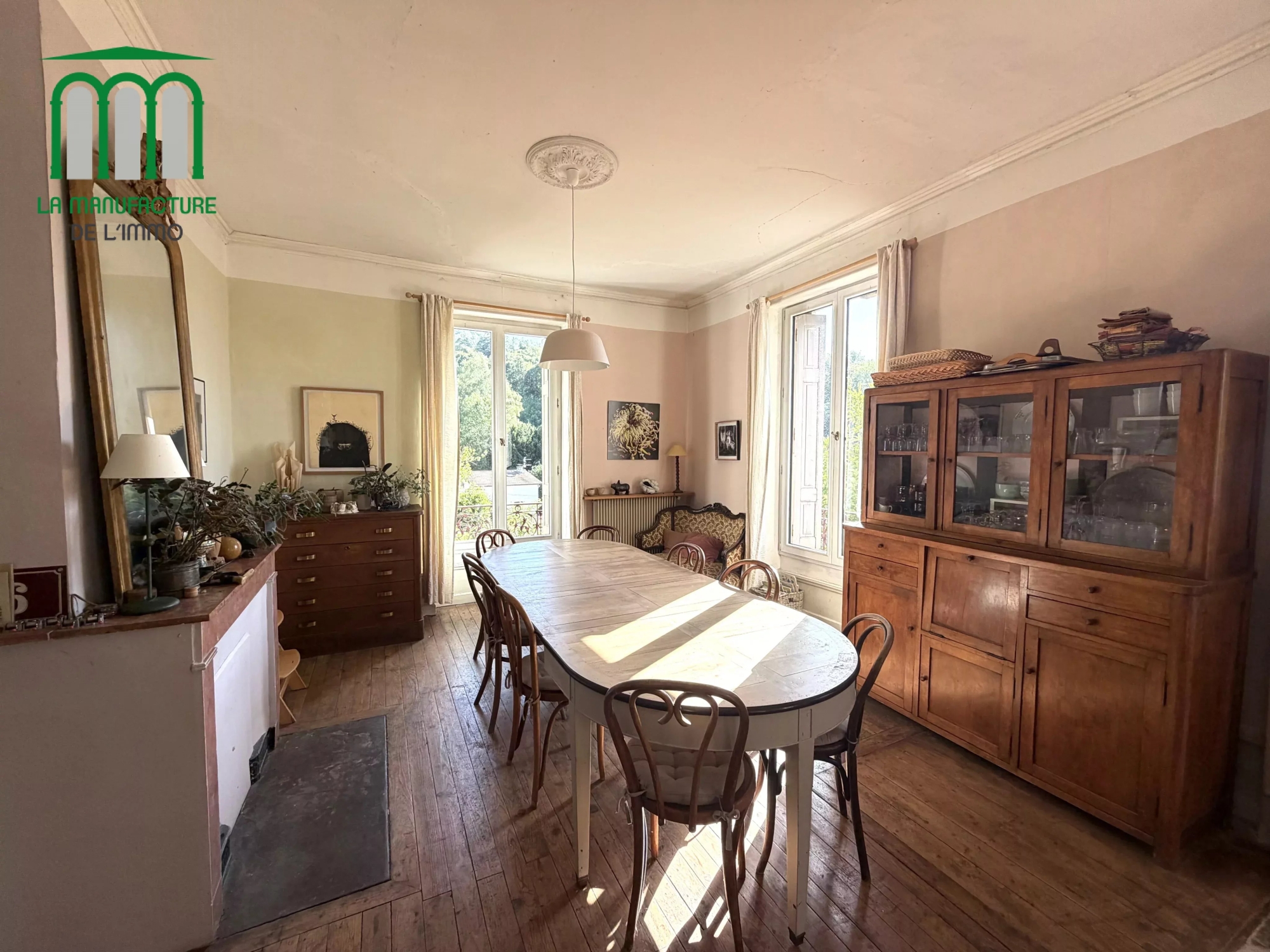 Maison bourgeoise de 1906 – 297.93 m² habitables – parcelle de terrain de 2480 m²- secteur Cotatay / La Pouratt’e