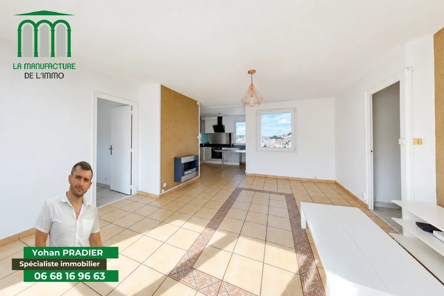 Appartement T4 – 3 Chambres – Dernier étage – Balcon – Garage/ Prox. Bellevue-La Rivière