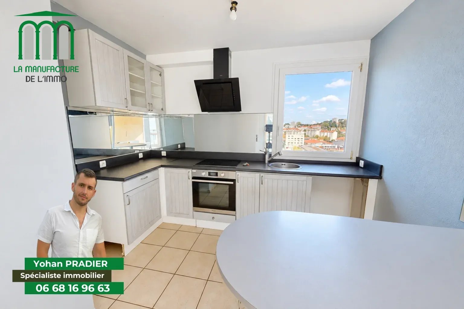 Appartement T4 – 3 Chambres – Dernier étage – Balcon – Garage/ Prox. Bellevue-La Rivière