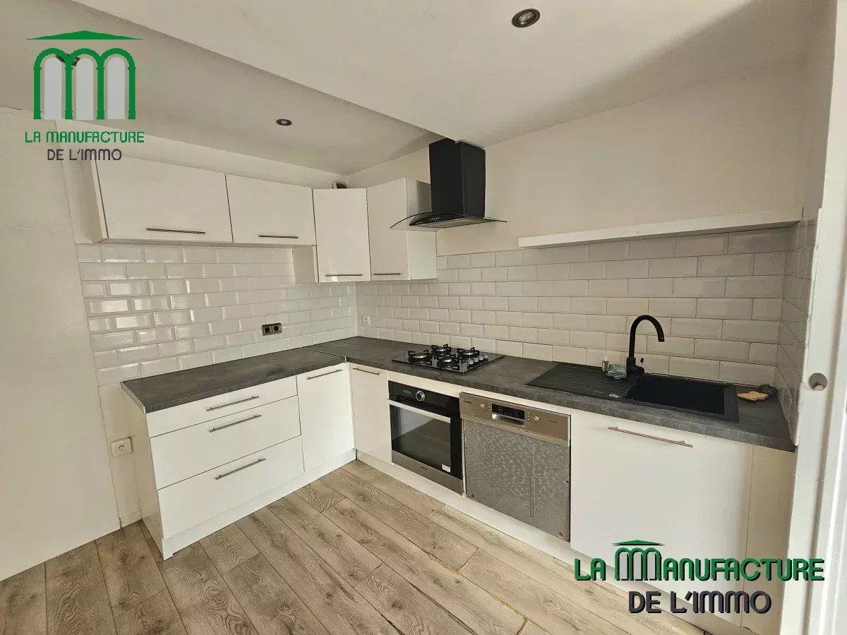immeuble de rapport 266,44 m² carrez (5 appartements) avec cour – saint-etienne carnot / jean jaures – ideal investisseur