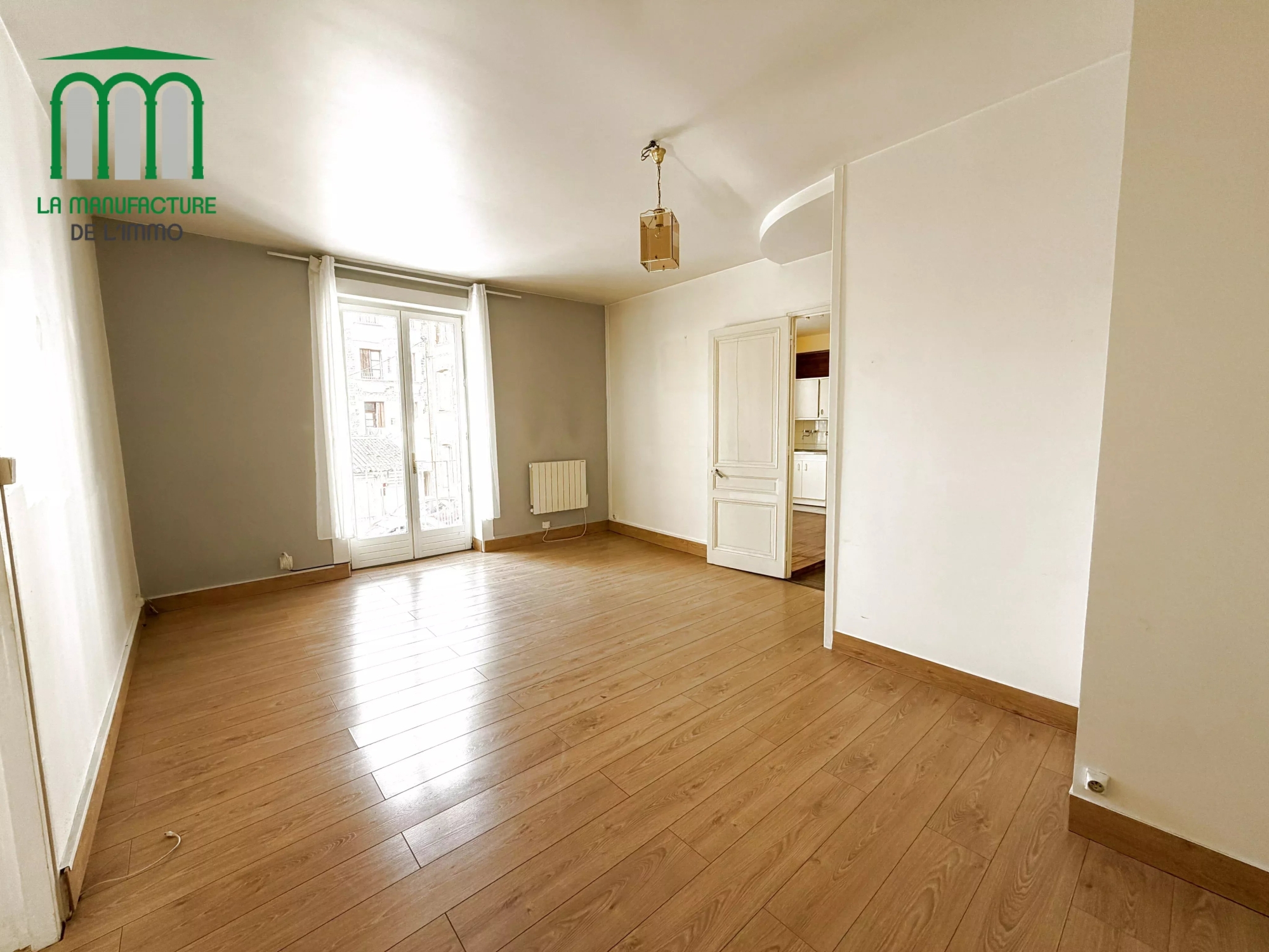 Appartement F3 – 72,58M2 – 2 Caves – Garage – Saint-Etienne/ Bergson – La Terrasse