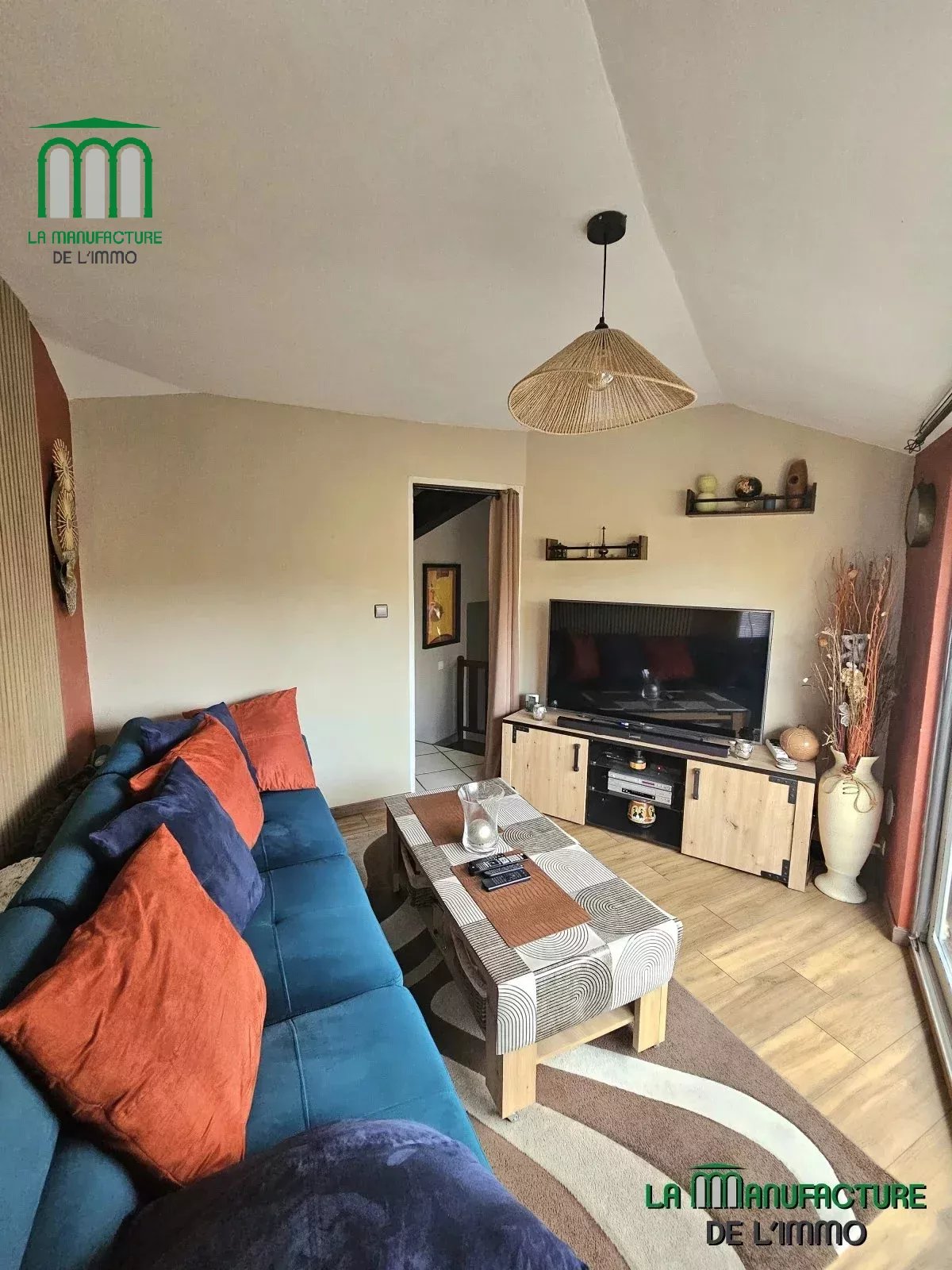 Appartement type F4 bis – 67,33 m² carrez (104,48 m² au sol) – terrasse tropezienne – garage – stationnement