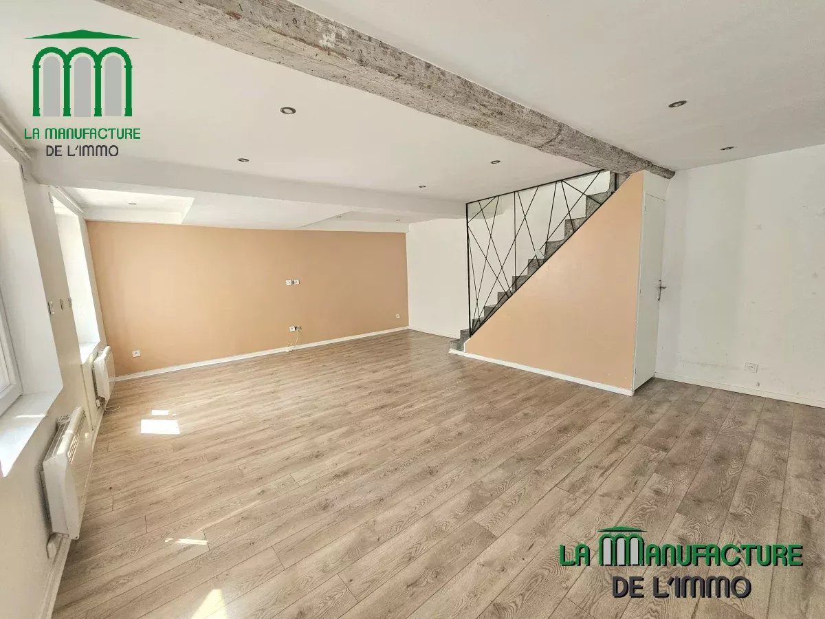 immeuble de rapport 266,44 m² carrez (5 appartements) avec cour – saint-etienne carnot / jean jaures – ideal investisseur
