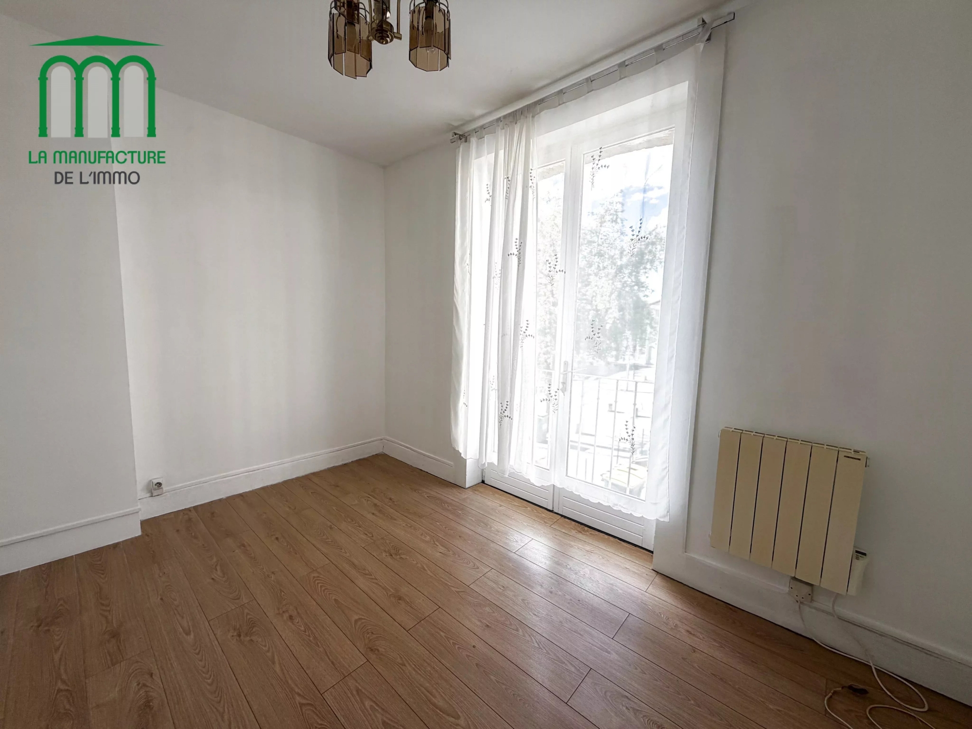 Appartement F3 – 72,58M2 – 2 Caves – Garage – Saint-Etienne/ Bergson – La Terrasse