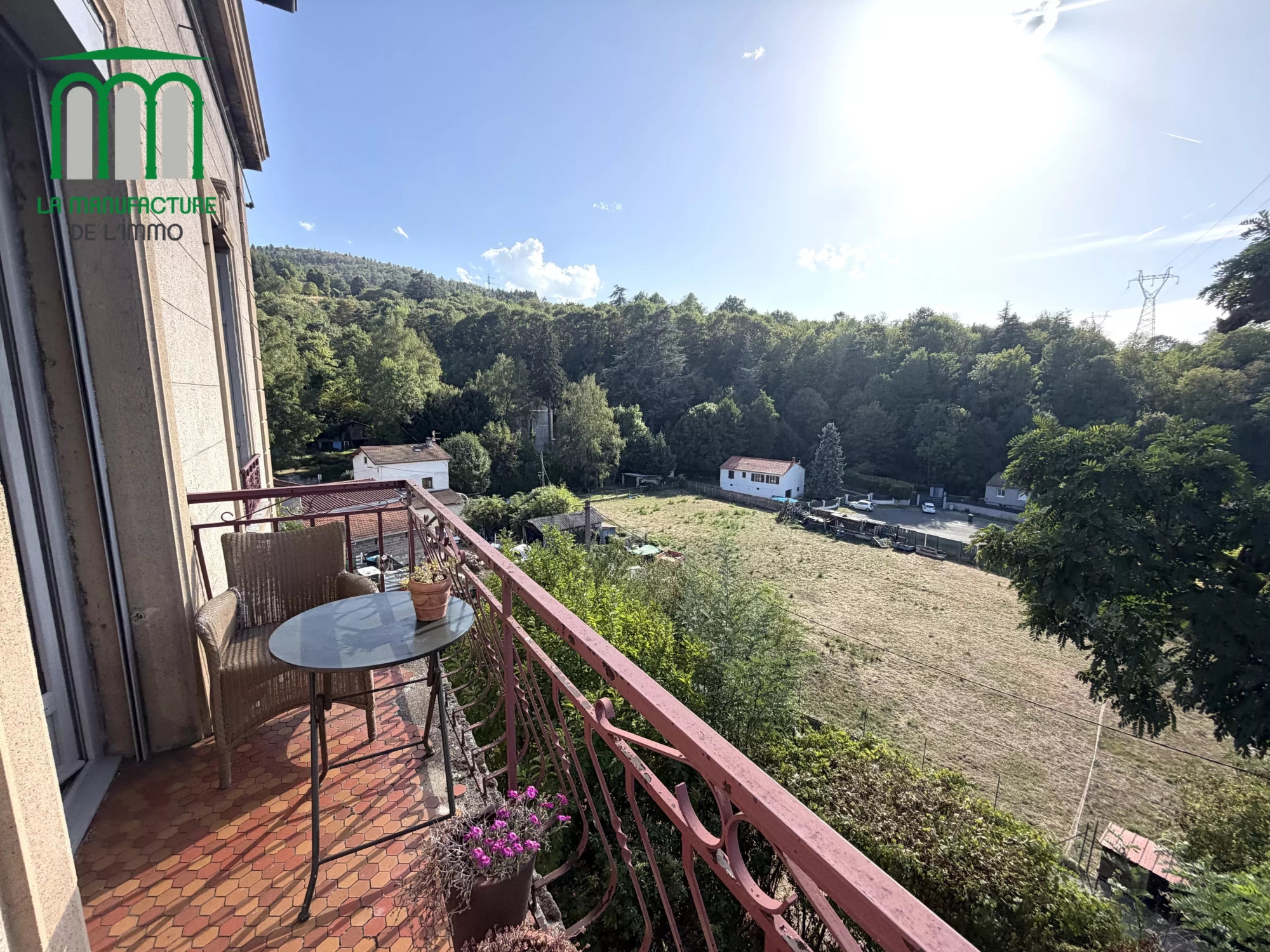 Maison bourgeoise de 1906 – 297.93 m² habitables – parcelle de terrain de 2480 m²- secteur Cotatay / La Pouratt’e