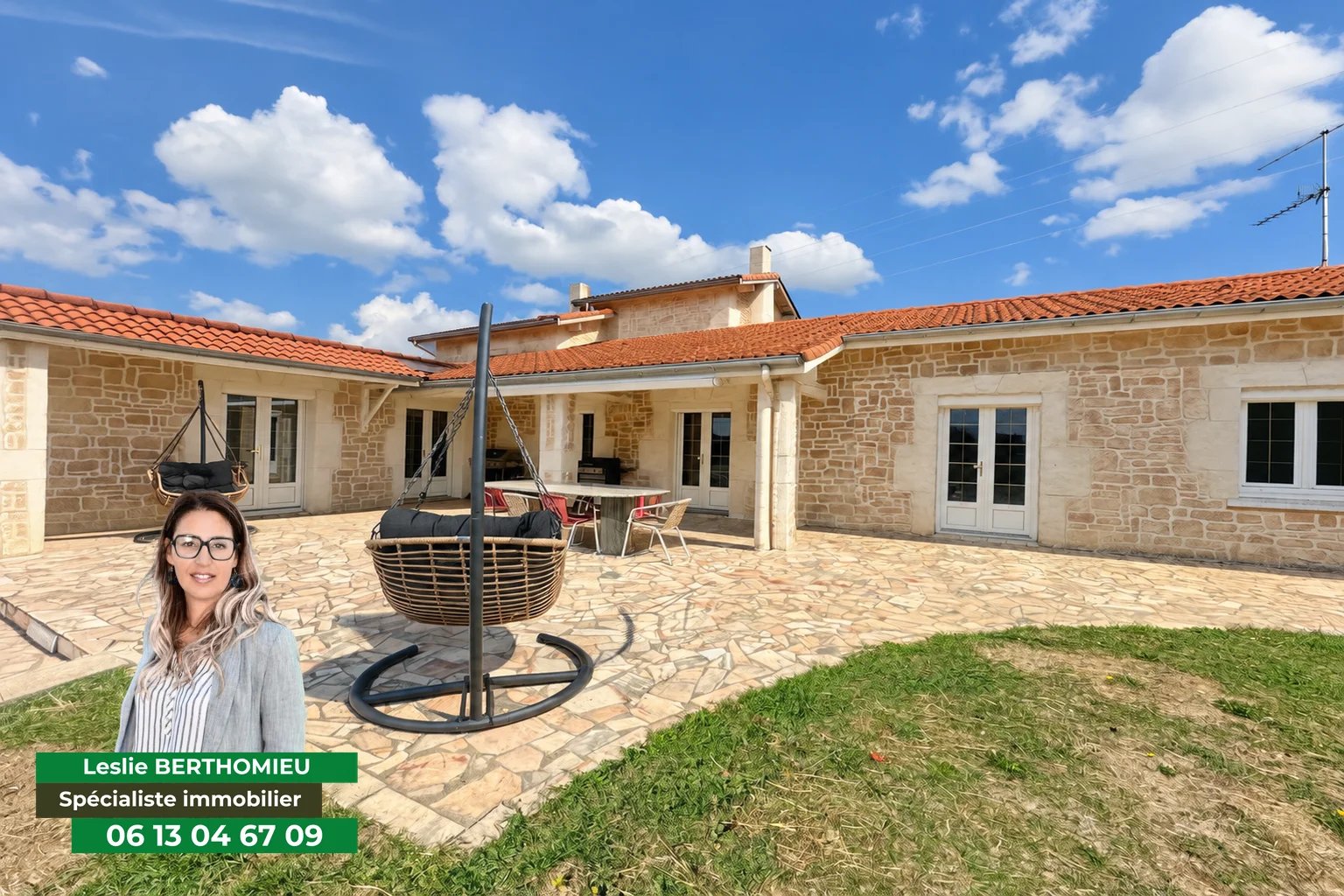 Maison individuelle 175m2 à Beauzac sur parcelle de 1628m2 avec piscine