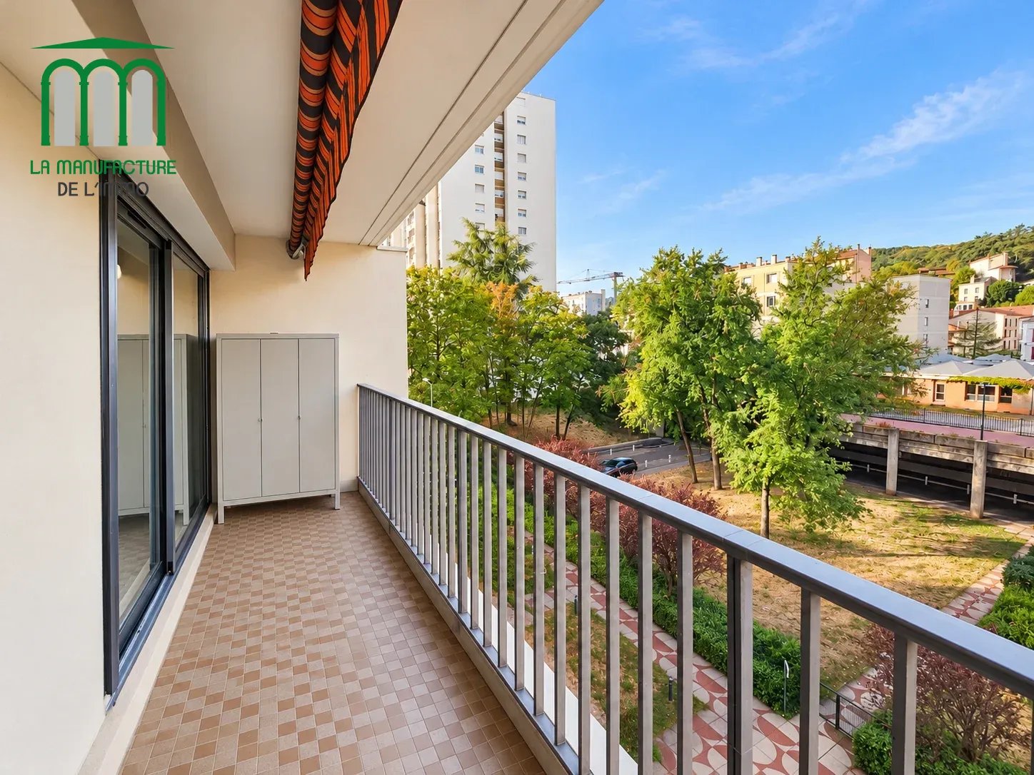 F4 87,89 m² carrez avec cave et deux garages – saint-etienne bergson – ideal famille ou investisseur