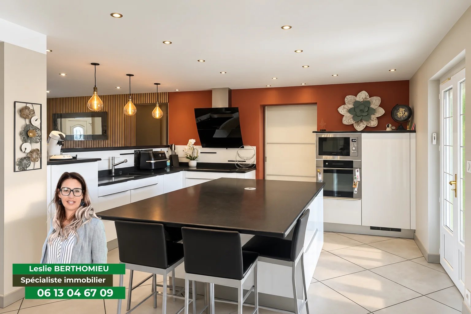 Maison individuelle 175m2 à Beauzac sur parcelle de 1628m2 avec piscine