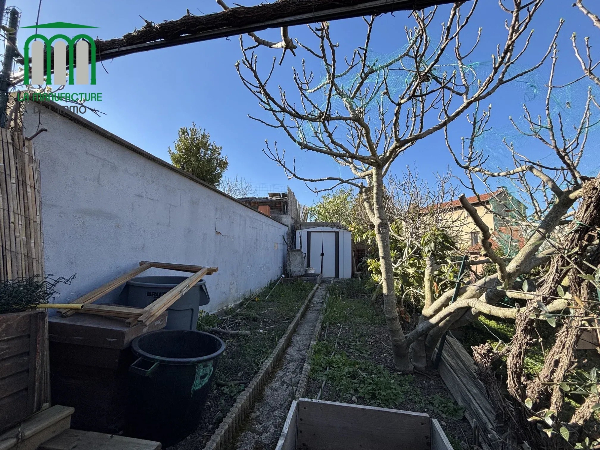 SAINT ETIENNE HAUTS DE JACQUARD – Maison T4 mitoyenne d’un côté de 81,28m² avec jardin + garage