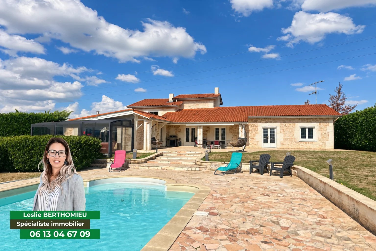 Maison individuelle 175m2 à Beauzac sur parcelle de 1628m2 avec piscine